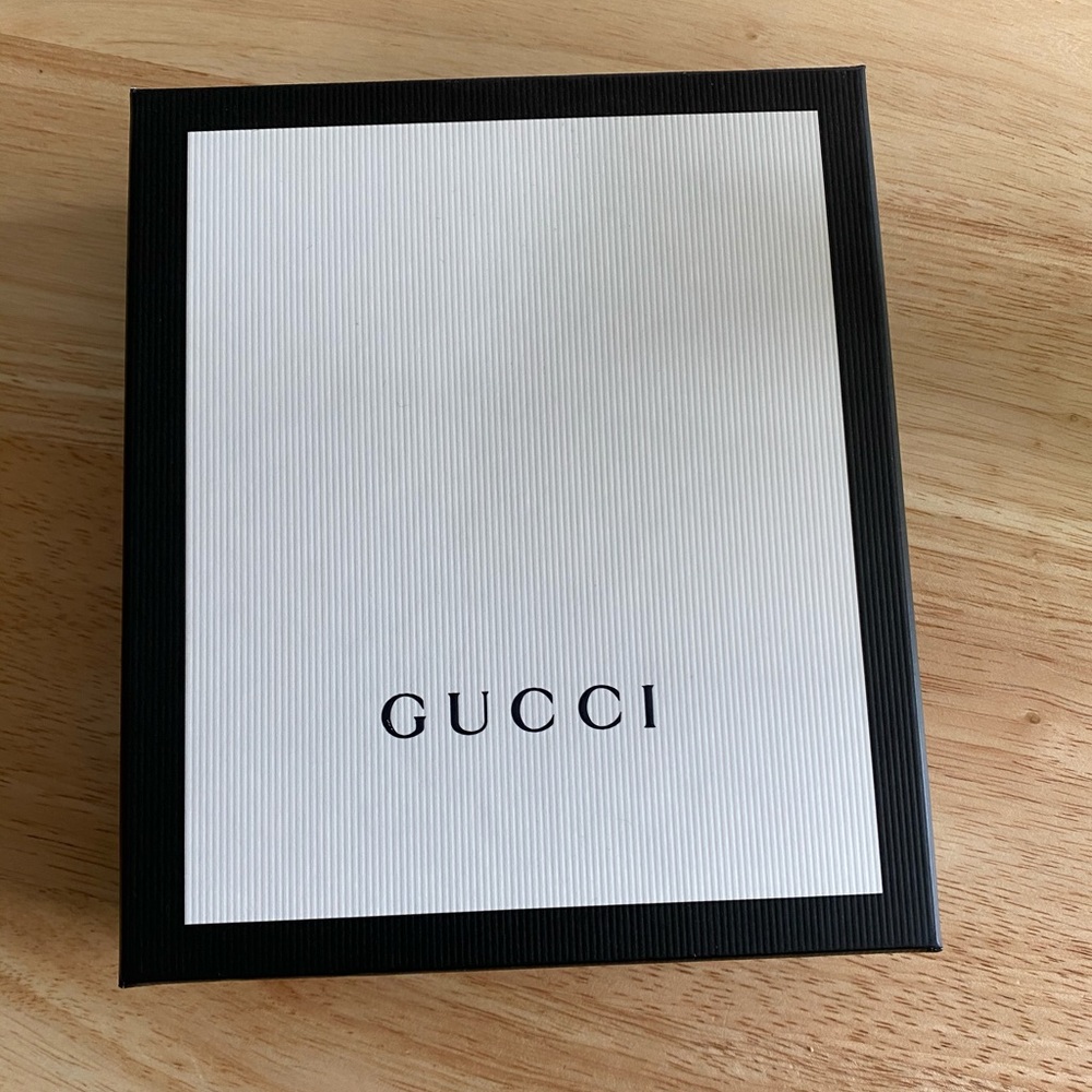 COPY - ** GUCCI Gift Box”